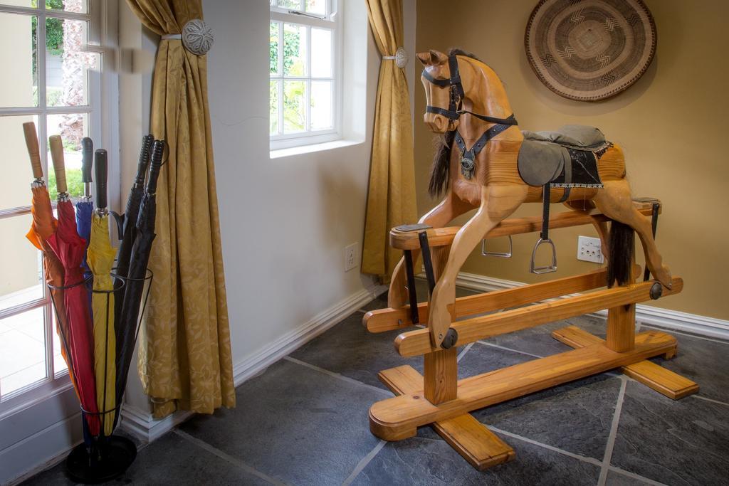 Somerset Villa Guesthouse Somerset West Bagian luar foto