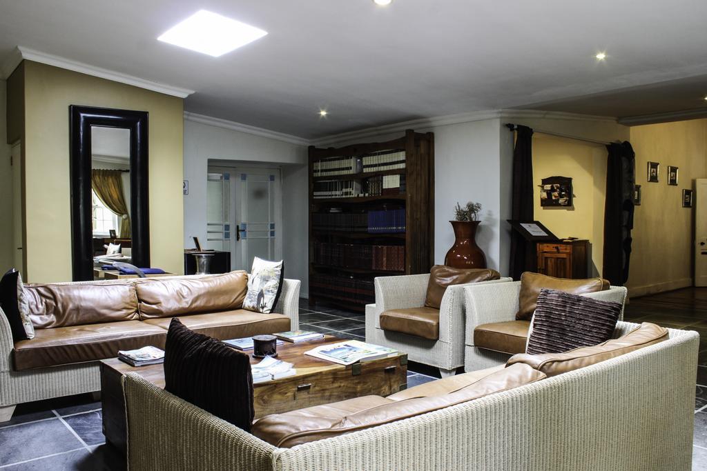 Somerset Villa Guesthouse Somerset West Bagian luar foto